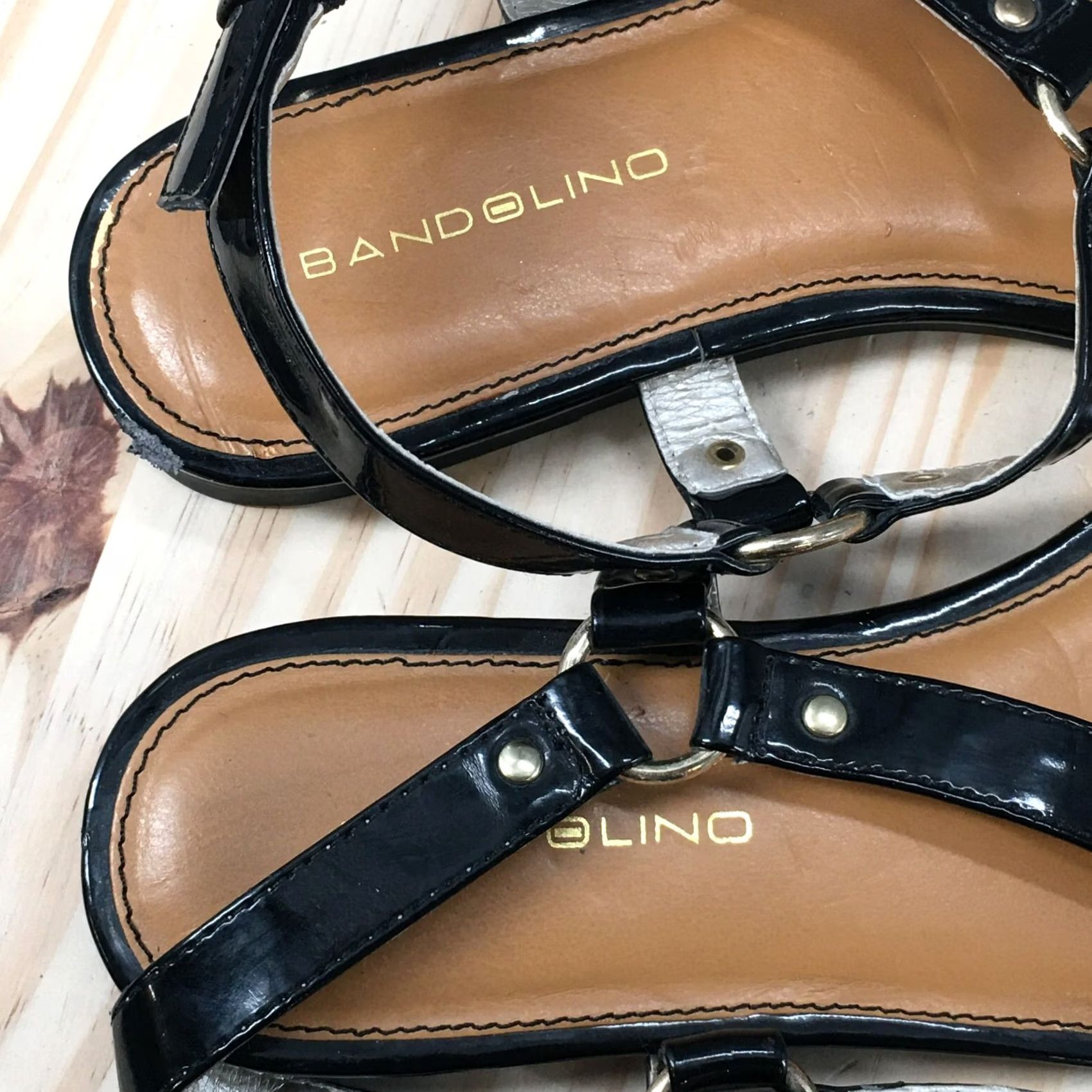 Vintage Bandolino Sandals Womens 6 M Delight Slingback Black Faux Leather Casual Buckle Shoes Size US 6 / IT 36 - 5 Thumbnail