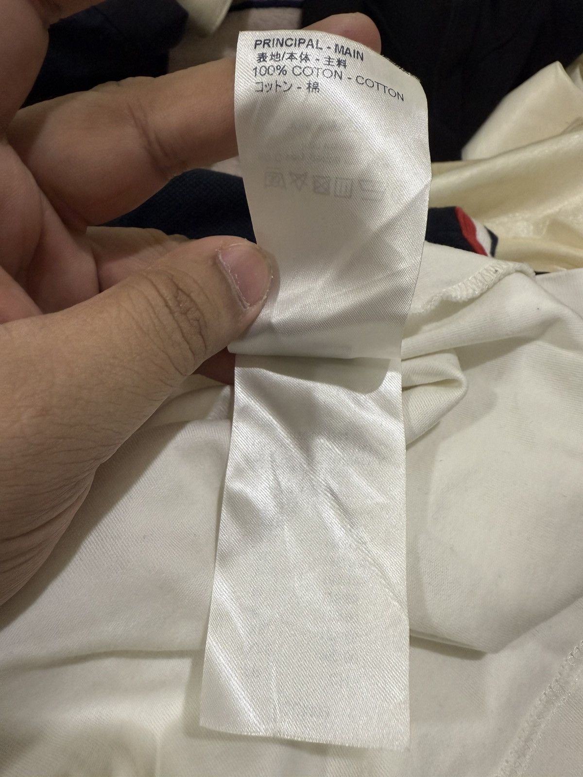Louis Vuitton Louis Vuitton White Damiere Pocket Tee Size US XXL / EU 58 / 5 - 8 Thumbnail