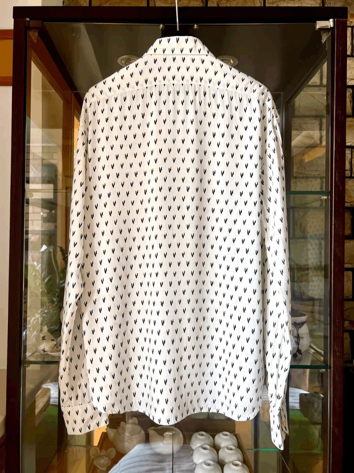 Saint Laurent Paris Sz 38 Saint Laurent Paris 18SS Runway V Pattern Shirt-2507 Size US M / EU 48-50 / 2 - 5 Thumbnail