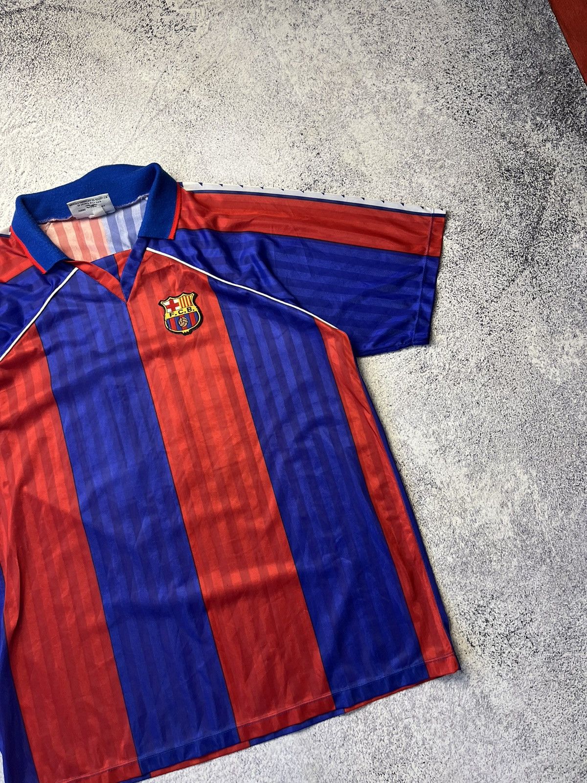 Vintage FC BARCELONA Vintage Romario #10 Football Soccer Jersey Size US L / EU 52-54 / 3 - 13 Thumbnail