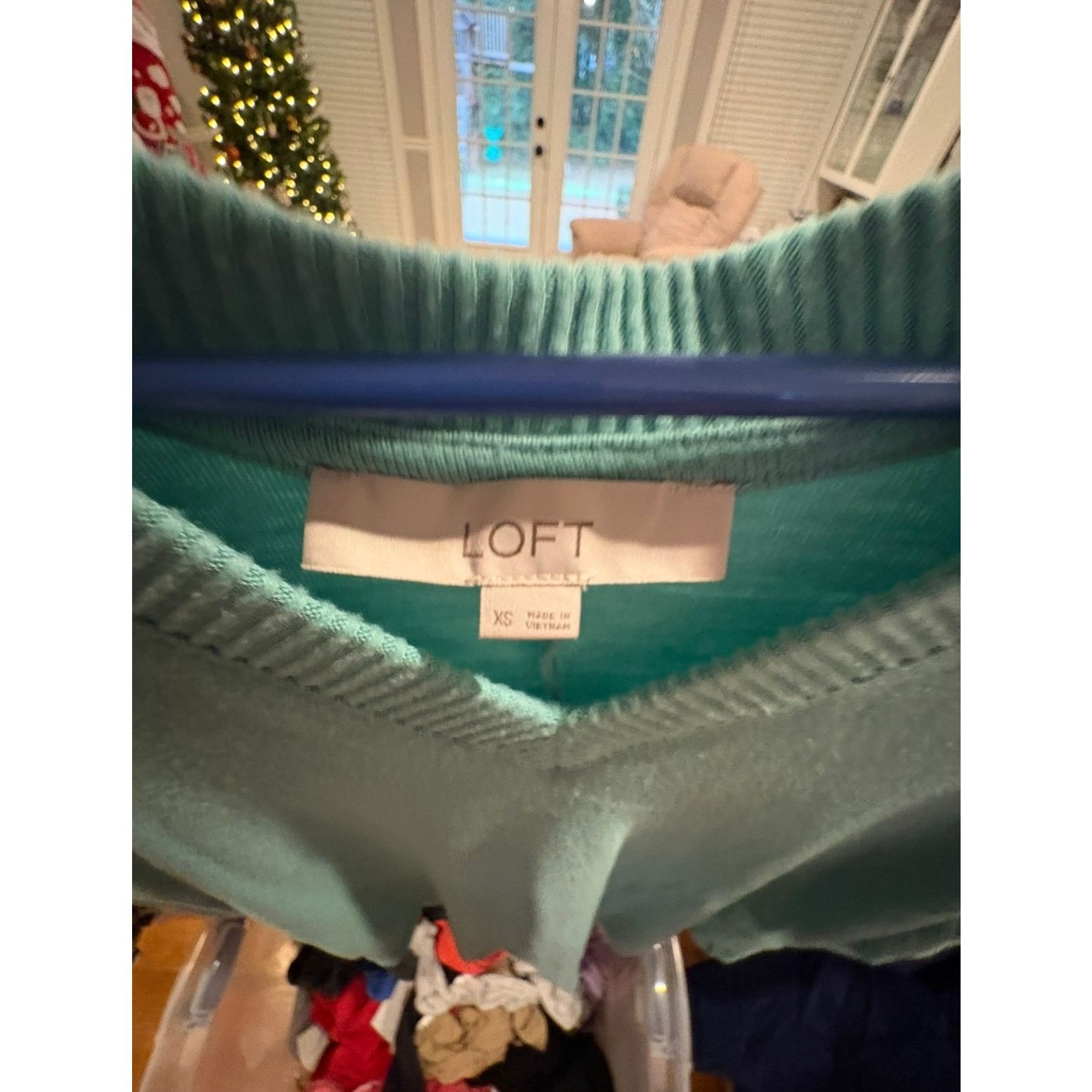 Loft LOFT Teal V-Neck Sweater Women’s XS Extra Small Soft Knit Size XS / US 0-2 / IT 36-38 - 3 Thumbnail