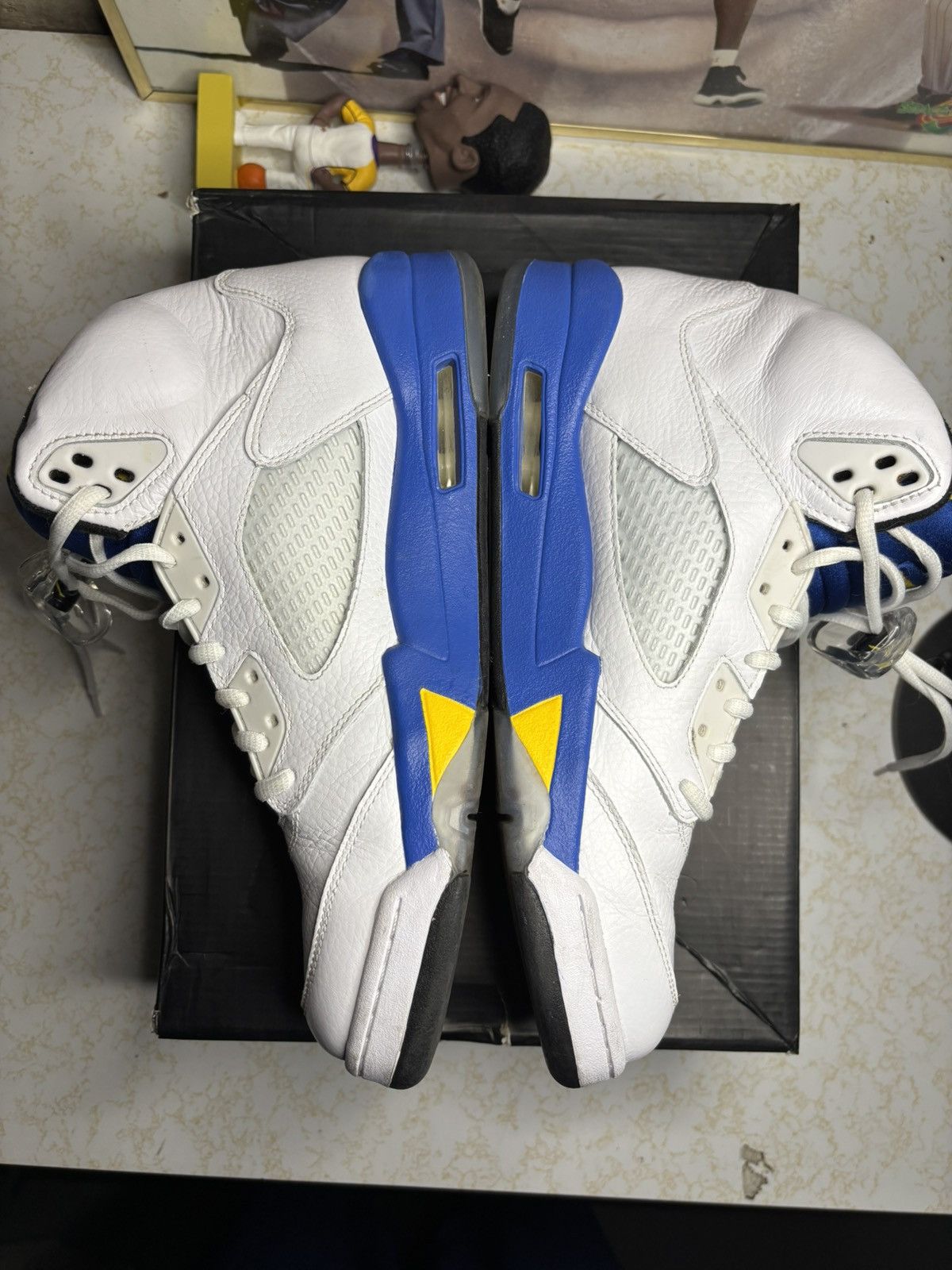 Jordan Brand Jordan Retro 5 ‘Laney’ Size US 11 / EU 44 - 3 Thumbnail