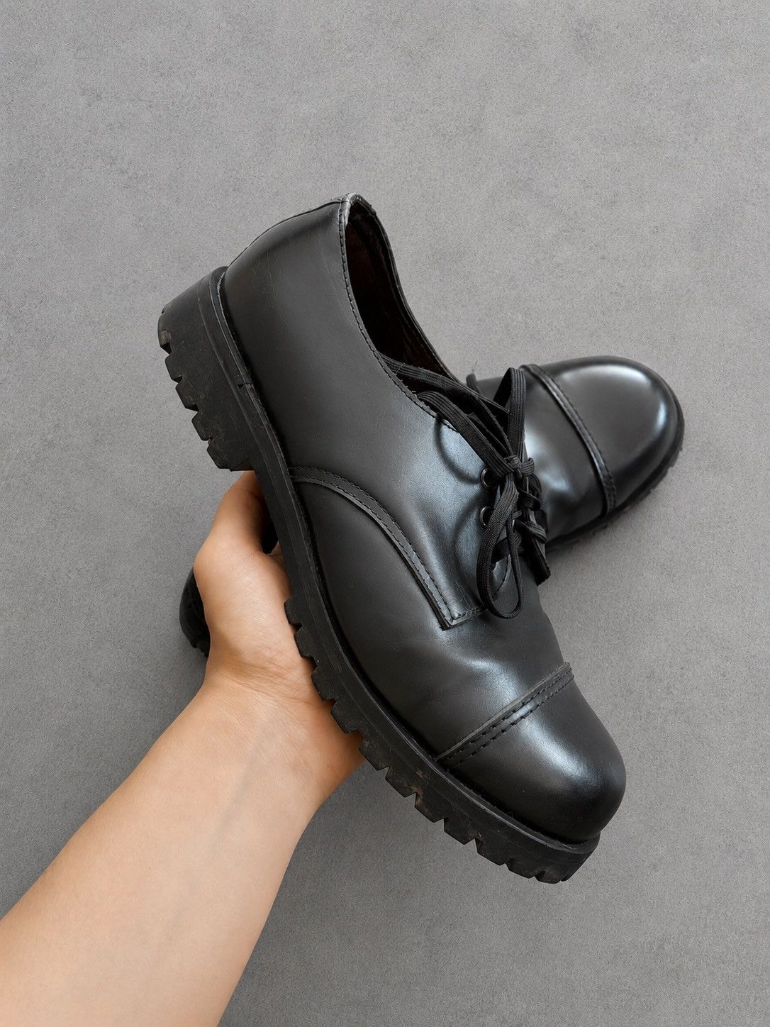 Japanese Brand Simply Complicated Lug Derby V2 | Grailed
