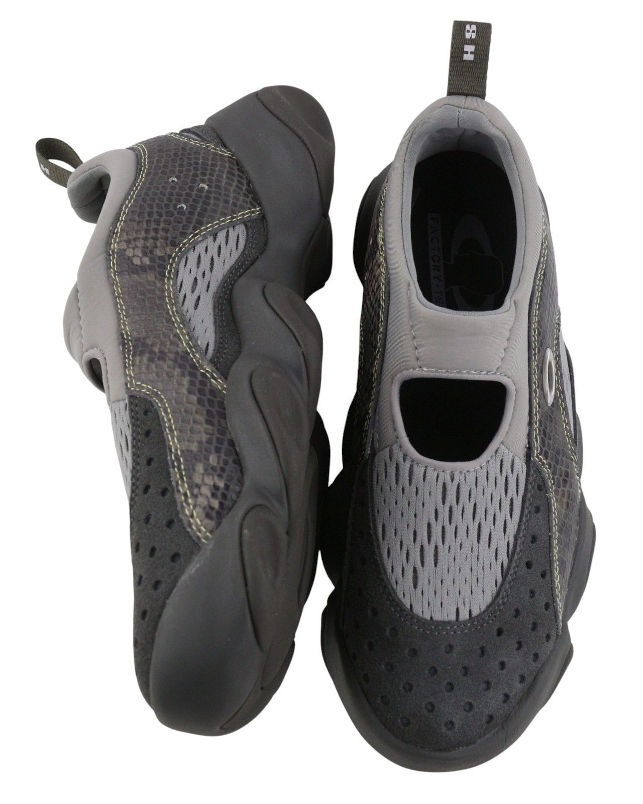 Oakley FACTORY TEAM X BRAIN DEAD PYTHON FLESH EU41 Pavement 87954 Size US 8 / EU 41 - 7 Thumbnail
