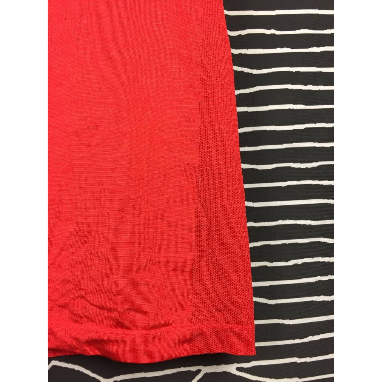 Japanese Brand × Uniqlo Uniqlo DRY-EX Anti-Bacterial Short Sleeve Polo Tee Size L Size US L / EU 52-54 / 3 - 5 Thumbnail
