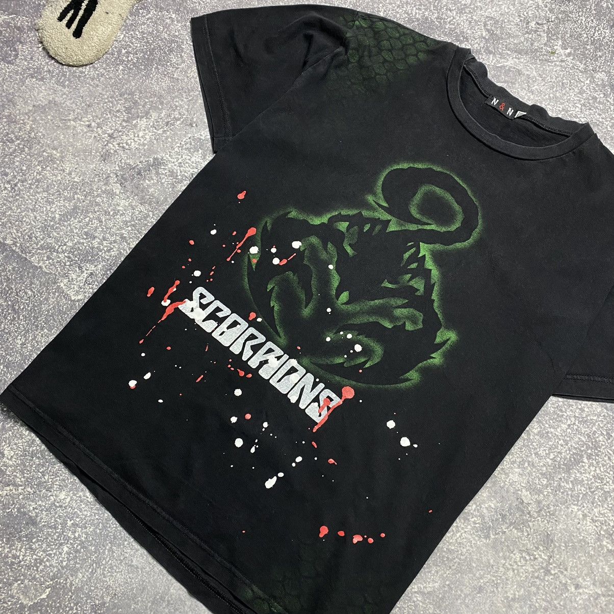 Band Tees × Vintage Vintage Scorpions Big Graphic logo 00’s Rock band tee Size US XL / EU 56 / 4 - 2 Thumbnail