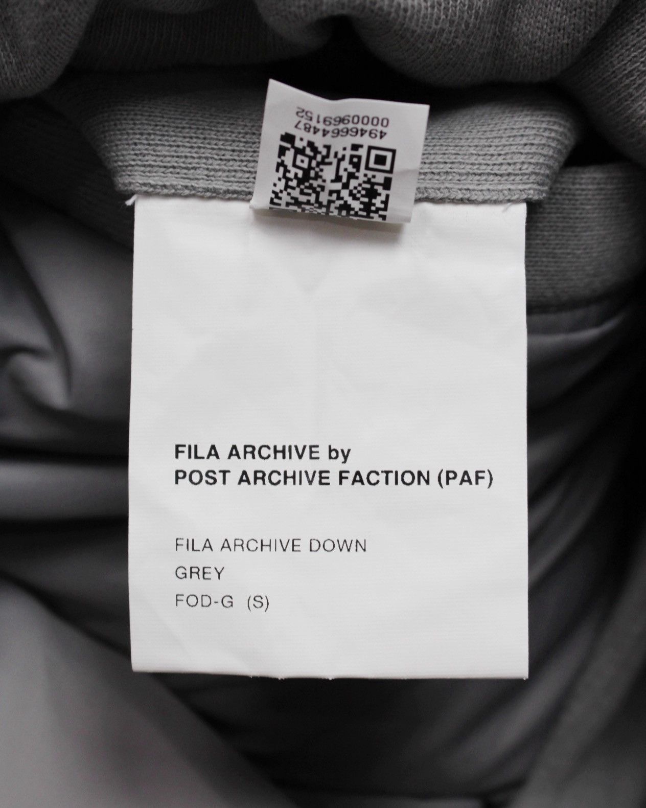 POST ARCHIVE FACTION (PAF) AW2021 FILA ARCHIVE X POST ARCHIVE FACTION GREY DOWN JACKET Size US S / EU 44-46 / 1 - 15 Thumbnail