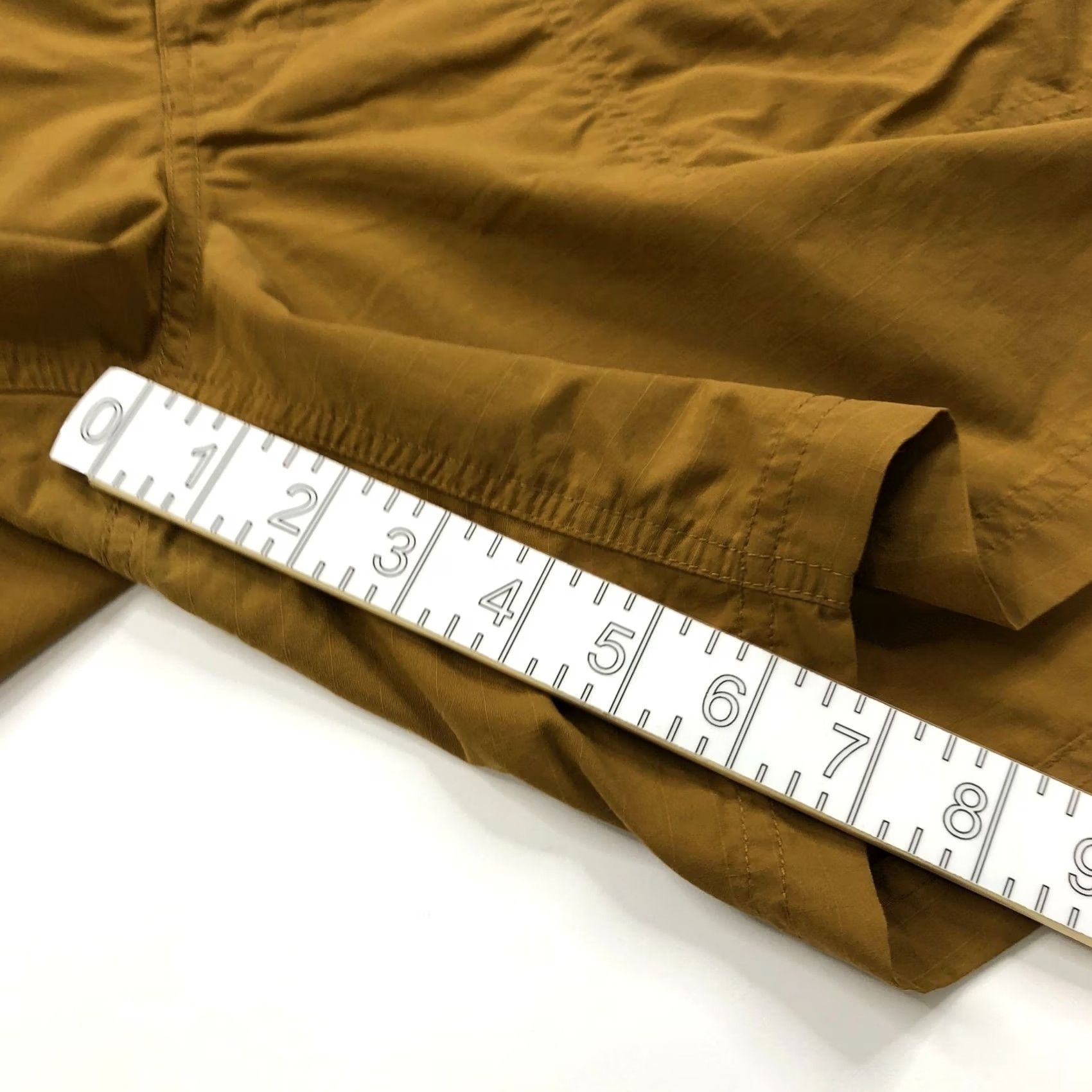 Vintage REI RipStop Large 38 In Outdoor Hiking Trek Trail Nylon 7" Shorts Brown Mens Bermuda Cargo Pockets Zipper Front Fly Size US 33 - 2 Thumbnail