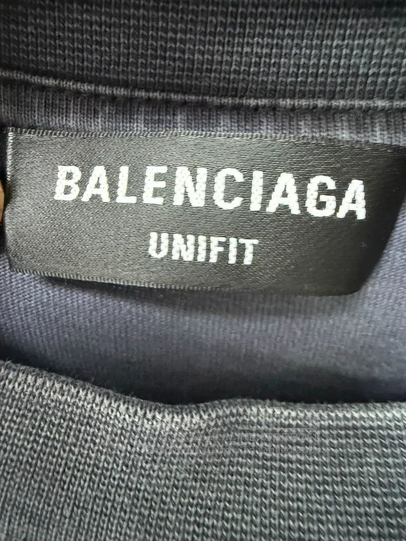 Balenciaga Balenciaga Dark Blue Short Sleeve Size US M / EU 48-50 / 2 - 3 Thumbnail