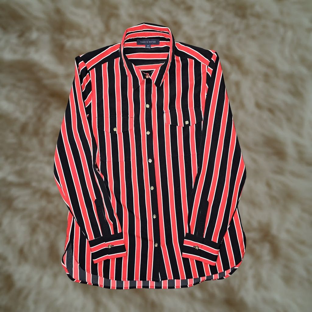 Tommy Hilfiger Tommy Hilfiger Shirt Women's Medium Red Striped Button-Up Long Sleeve Pocket Size M / US 6-8 / IT 42-44 - 1 Thumbnail