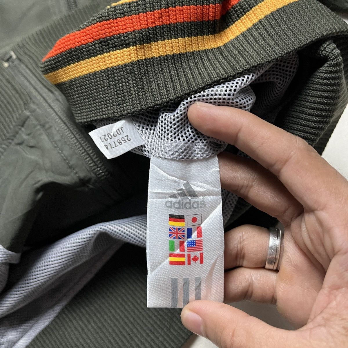 Adidas Vintage adidas jacket Size US S / EU 44-46 / 1 - 11 Thumbnail