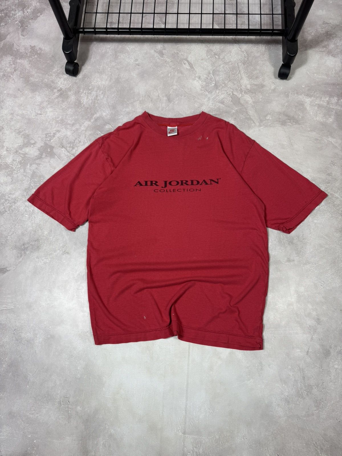 Jordan Brand Rare 90s Nike Air Jordan Fade Distressed T-shirt Size US XL / EU 56 / 4 - 1 Thumbnail