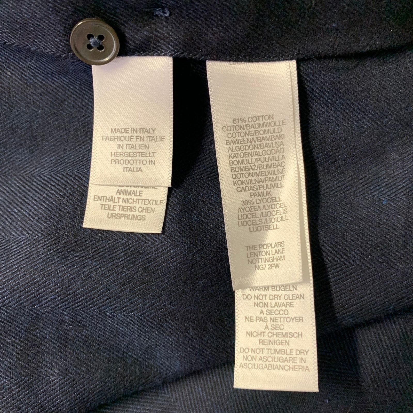 Paul Smith PAUL SMITH Navy Herringbone Flannel Cotton Blend Button-Down Size US S / EU 44-46 / 1 - 6 Thumbnail
