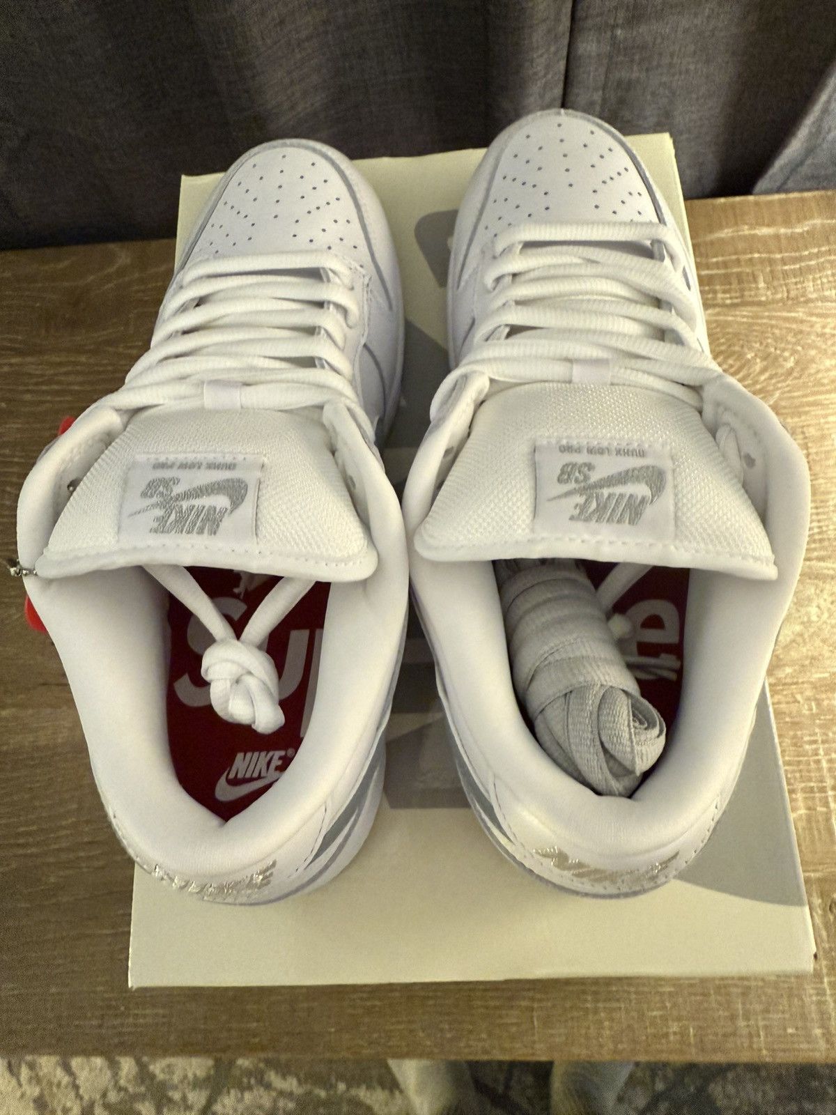 Supreme Supreme 94 Nike SB Dunk Low White Size US 9.5 / EU 42-43 - 5 Thumbnail