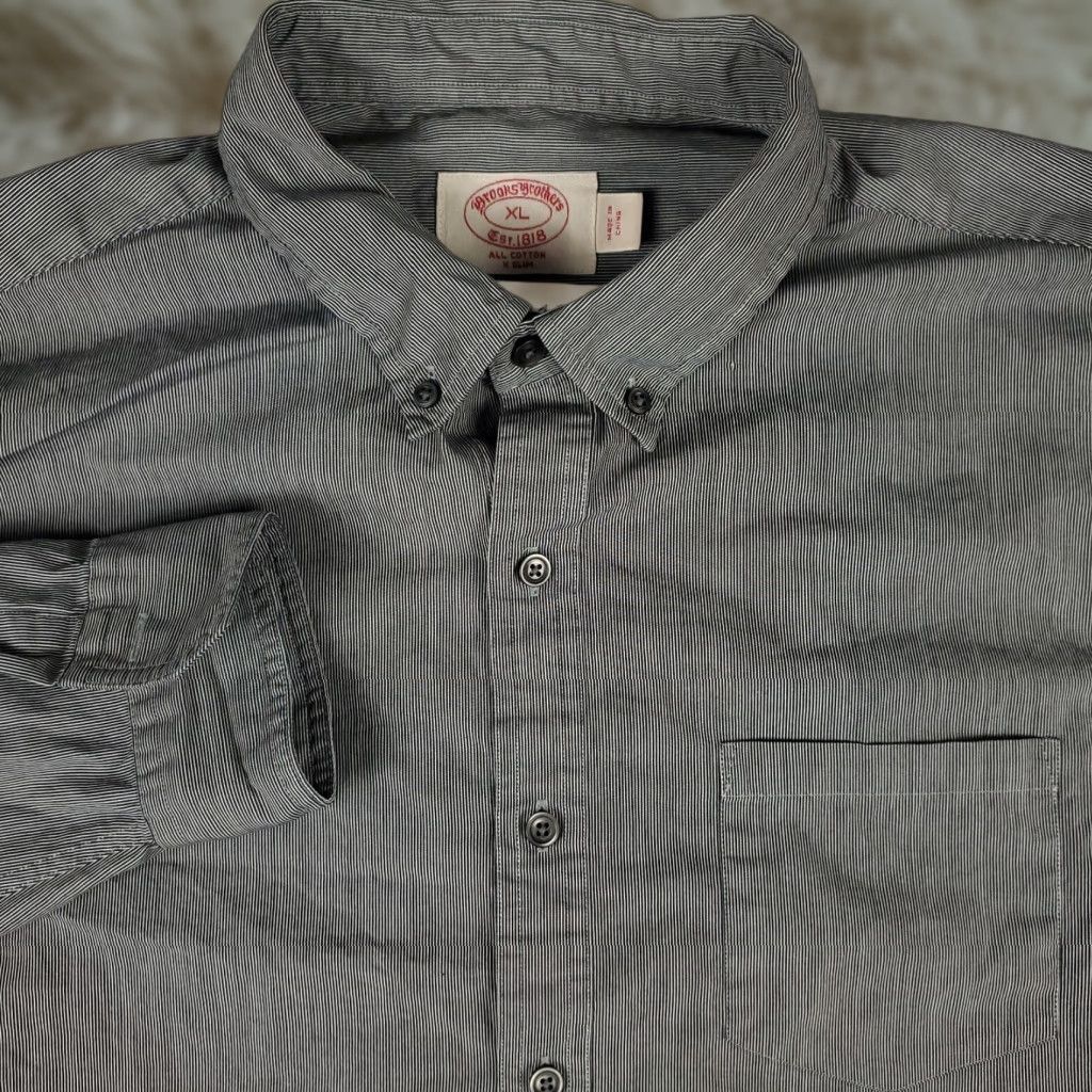 Brooks Brothers Brooks Brothers Shirt Mens XL Gray Striped Button-Up Long Sleeve Casual Workwear, Button-Down Collar, Classic Preppy, Cotton, Woven, Regular Fit Size US XL / EU 56 / 4 - 1 Thumbnail