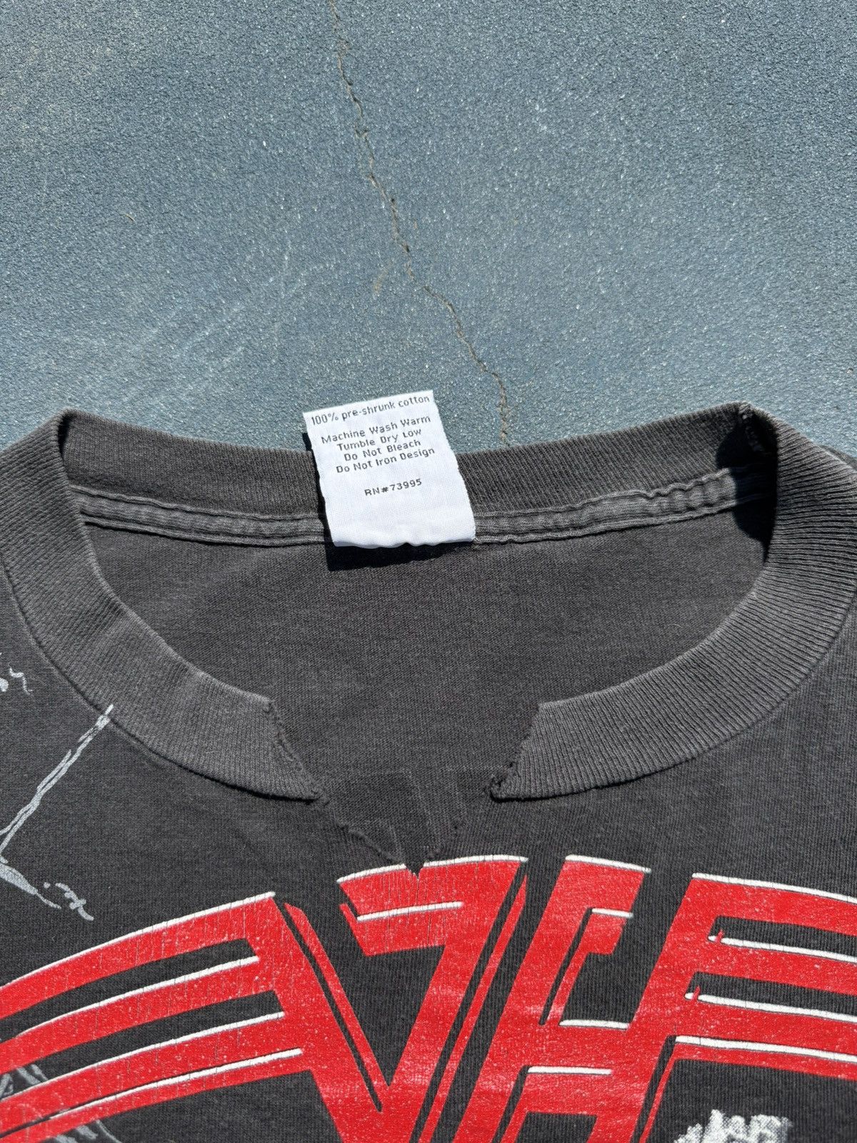 Vintage Vintage 1991 Van Halen Tshirt. Size US XL / EU 56 / 4 - 3 Thumbnail