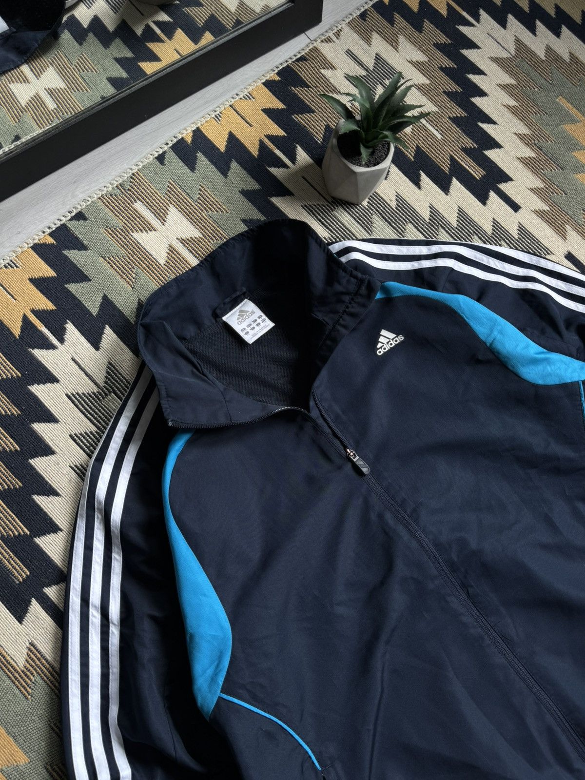 Adidas Vintage Adidas Nylon 3Stripes Track Jacket Size US L / EU 52-54 / 3 - 4 Thumbnail