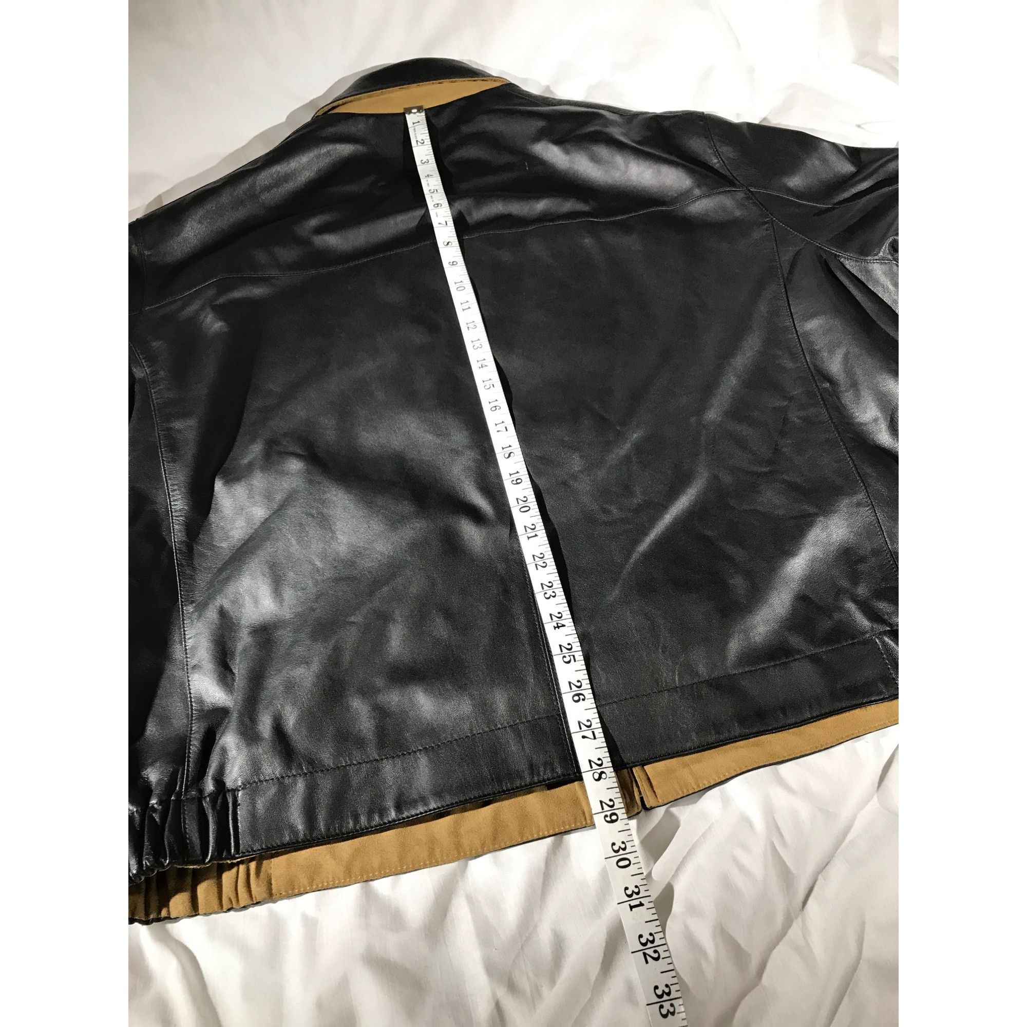 Roundtree & Yorke Roundtree & Yorke Mens Reversible Black Lamb Skin Leather/Ta Size US XXL / EU 58 / 5 - 10 Thumbnail