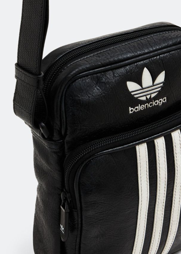 Adidas × Balenciaga o1mt1gz1124 Size: OS / Messenger Bag in Black Size ONE SIZE - 2 Thumbnail