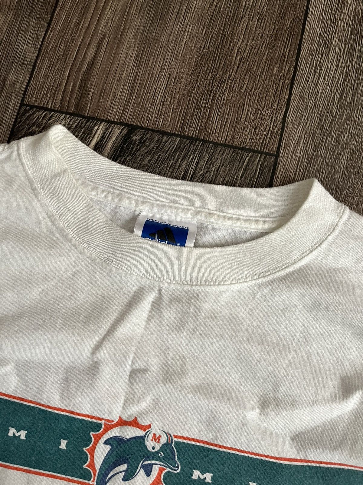 Adidas Vintage Adidas Miami Dolphins Back Print T-shirt NFL Size US L / EU 52-54 / 3 - 5 Thumbnail