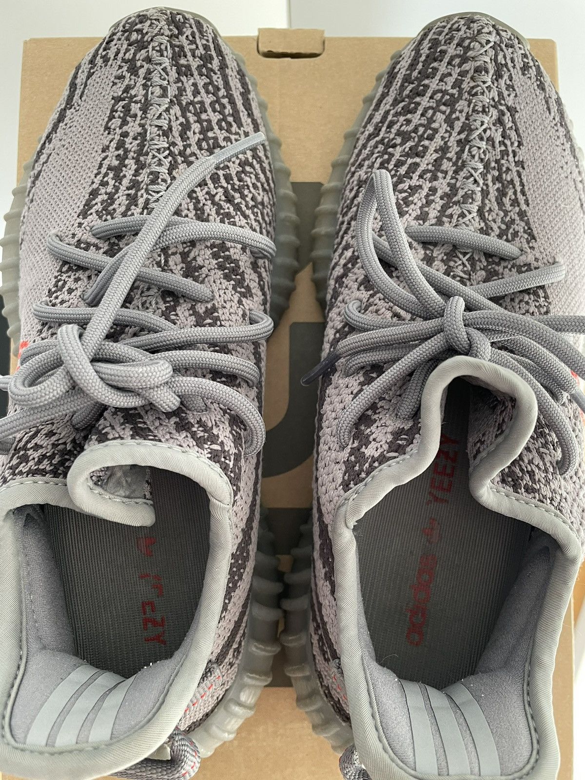 Adidas Yeezy Beluga 2.0 Size US 8.5 / IT 38.5 - 4 Thumbnail