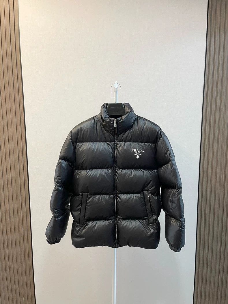 Prada Prada Black slogan Logo down jacket 2502-Nextarrow Size XXS / US 00 / IT 34 - 1 Thumbnail