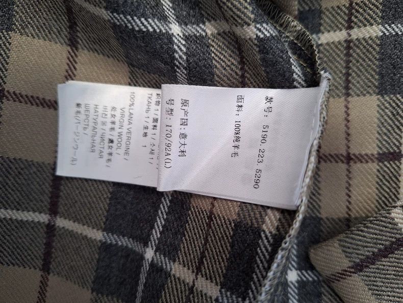 Vivienne Westwood Vivienne Westwood A plaid suit jacket Size M / US 6-8 / IT 42-44 - 9 Thumbnail