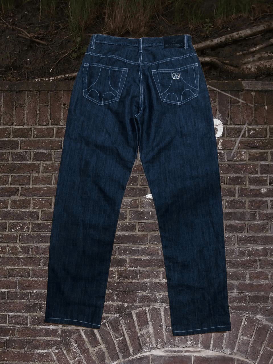 Moschino Moschino Jeans Dark Wash Straight Leg Cotton Jeans Size US 30 / EU 46 - 1 Thumbnail