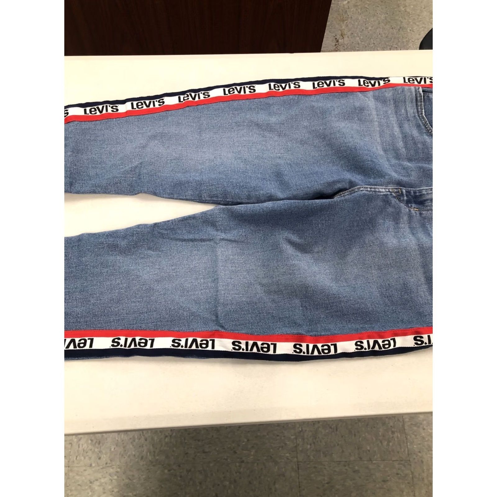 Levi's VINTAGE doesn't apply; Levi's 721 High Rise Skinny Jeans Womens 32 Medium Wash Denim 31W x 25L Size 24" / US 00 / IT 34 - 5 Thumbnail