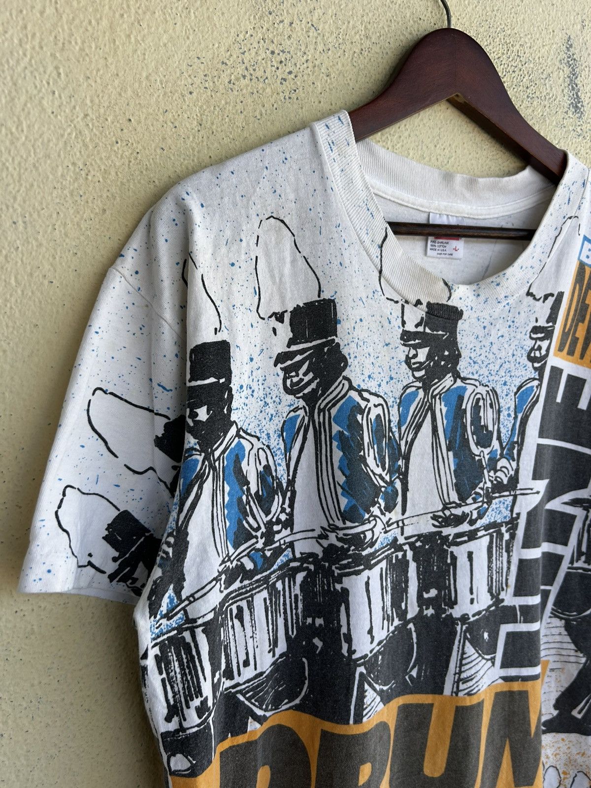 Anvil Vintage 90’s The Blue Devils Drum Line Overprint Tshirt Size US L / EU 52-54 / 3 - 7 Thumbnail