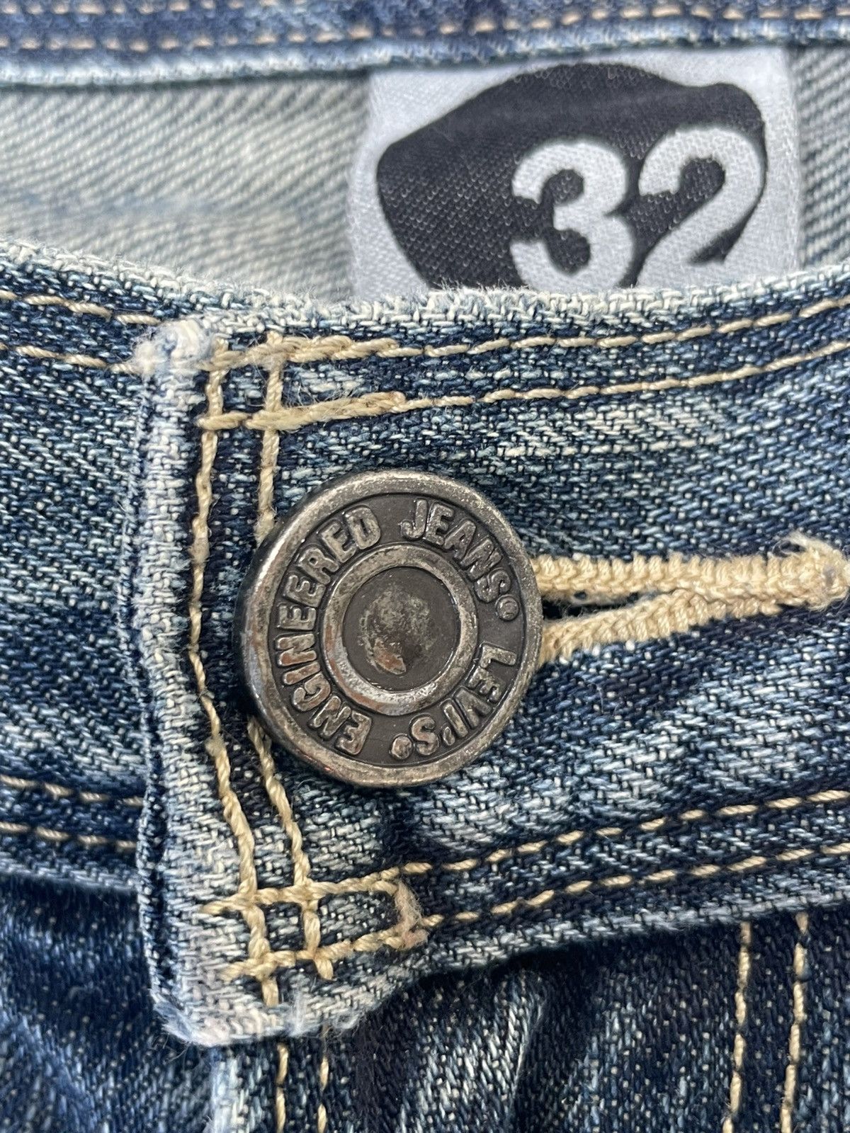Levi's × Vintage Vintage Levis Engineered Distresed Denim Size US 33 - 25 Thumbnail