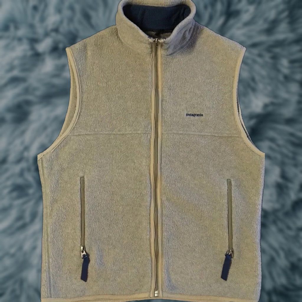 Patagonia VINTAGE Patagonia Synchilla Fleece Vest S USA Oatmeal 2001 Hiking Climbing Ski 90s Mens Vest Size US S / EU 44-46 / 1 - 1 Thumbnail