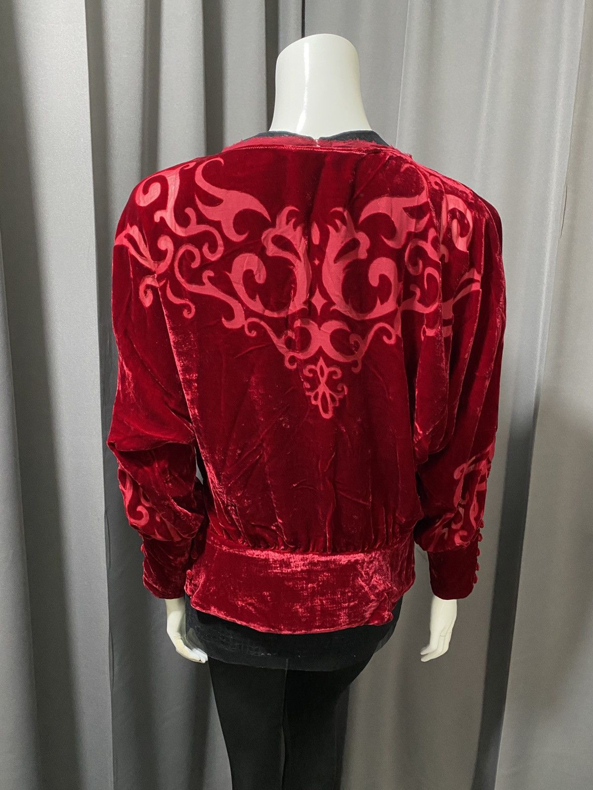 Vivienne Tam 90s Vivienne Tam- Flames Batwing Velvet Blouse Size M / US 6-8 / IT 42-44 - 8 Thumbnail