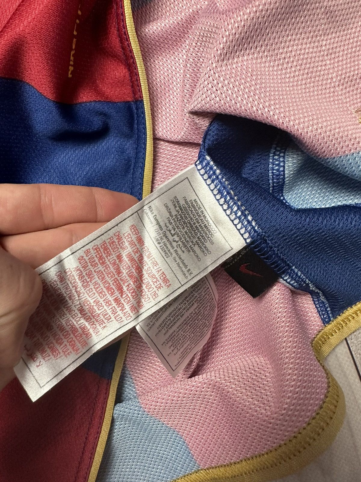 Nike × Vintage Vintage Nike Barcelona soccer jersey size M 150 years Size US M / EU 48-50 / 2 - 7 Thumbnail
