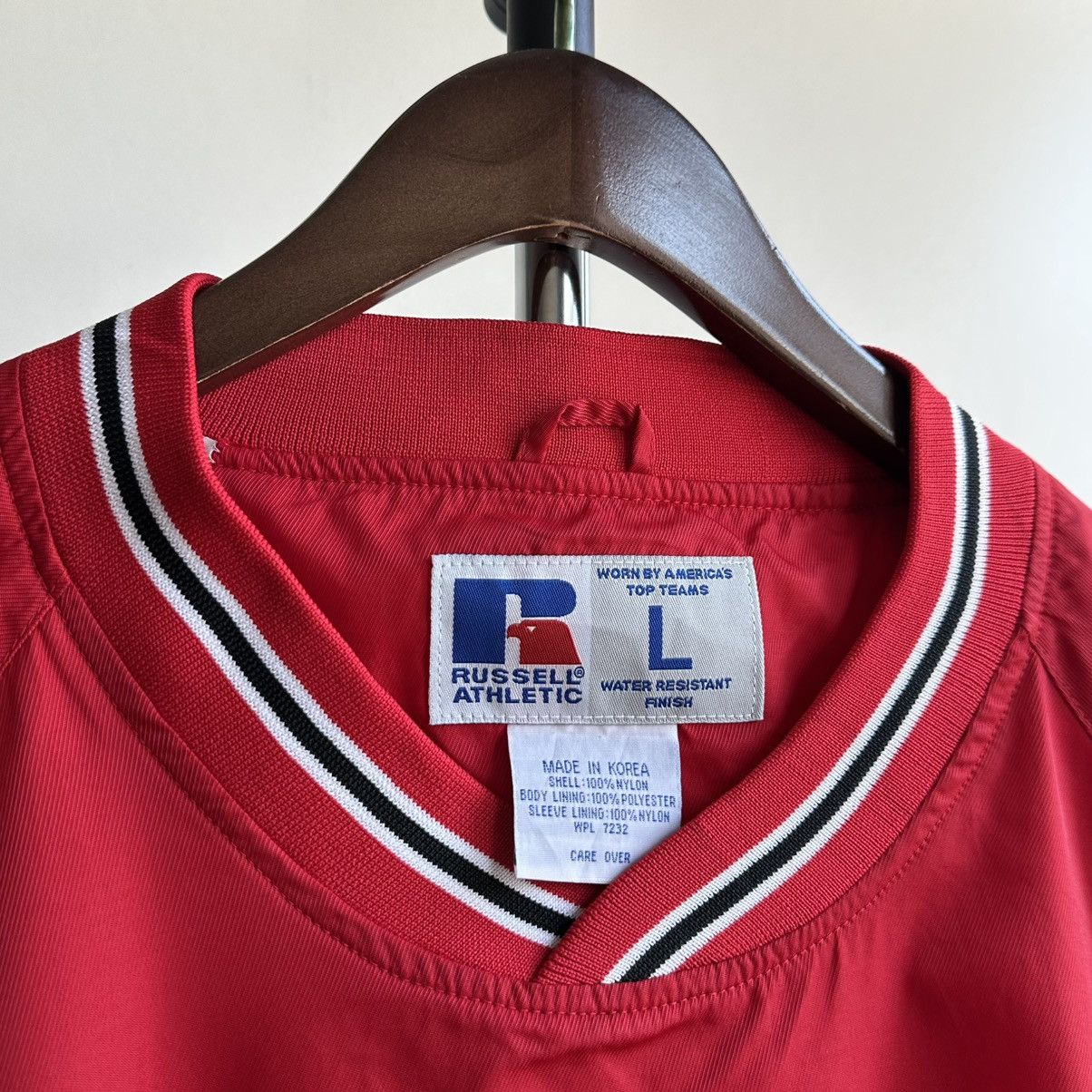 Russell Athletic × Vintage Vintage 90s Russell Athletic Water Resistant Nylon Jacket Size US L / EU 52-54 / 3 - 4 Thumbnail