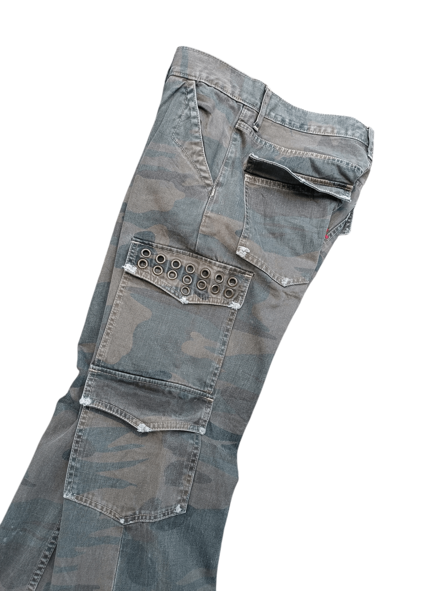 Japanese Brand FLARED💥Genoese Okayama Distressed Multi Pocket Camo Pant Size US 31 - 19 Thumbnail
