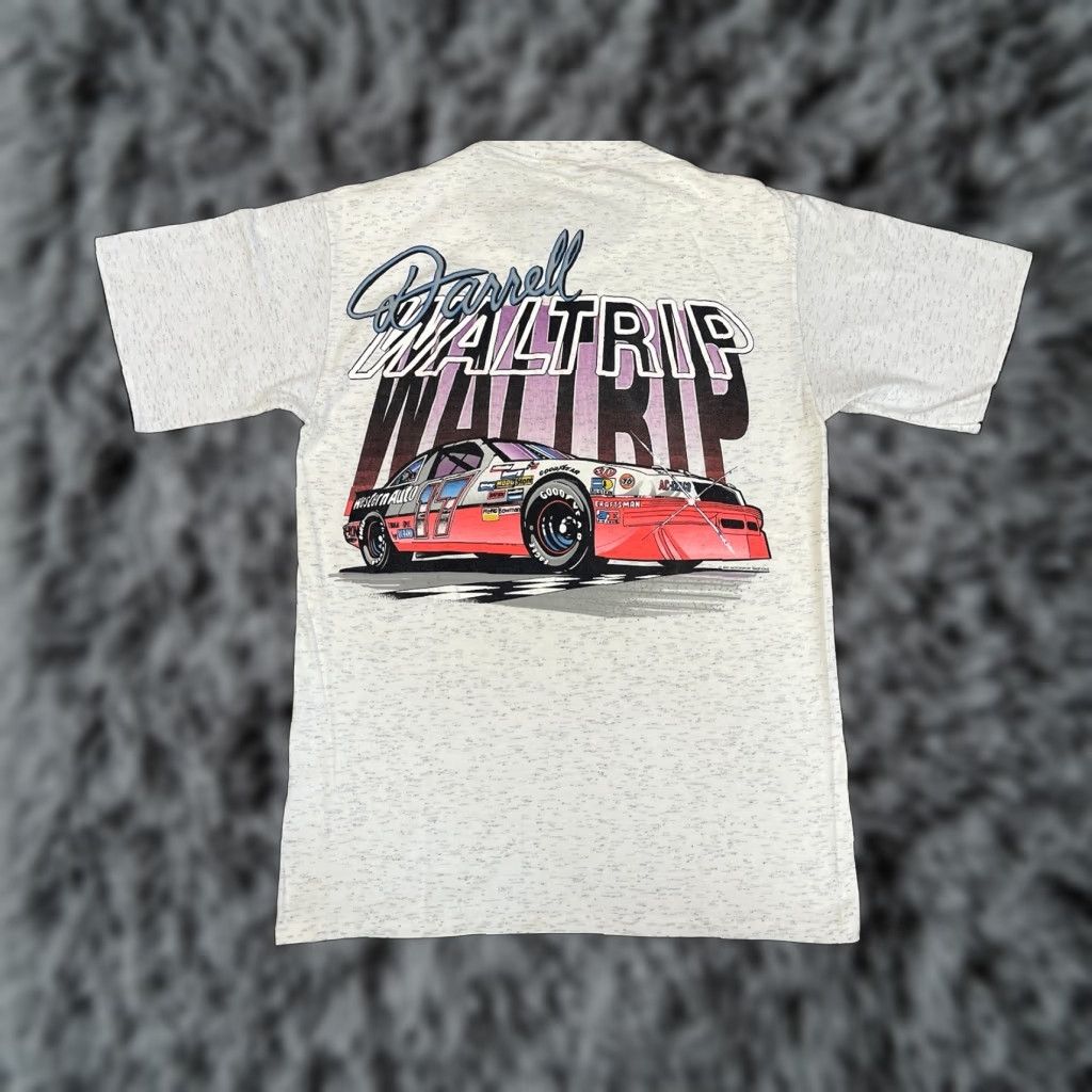 NASCAR VINTAGE Darrell Waltrip T-Shirt Adult M Gray Nascar Racing 90s Short Sleeve USA Size US M / EU 48-50 / 2 - 1 Thumbnail