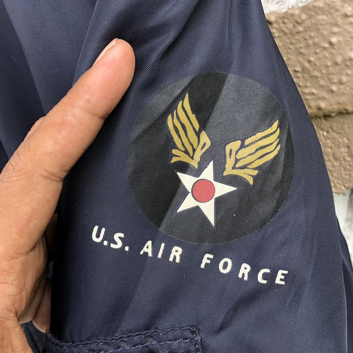 Buzz Rickson's Vintage Flying Intermediate Ma-1 Flight B-15 Bomber Jacket Size US M / EU 48-50 / 2 - 4 Thumbnail