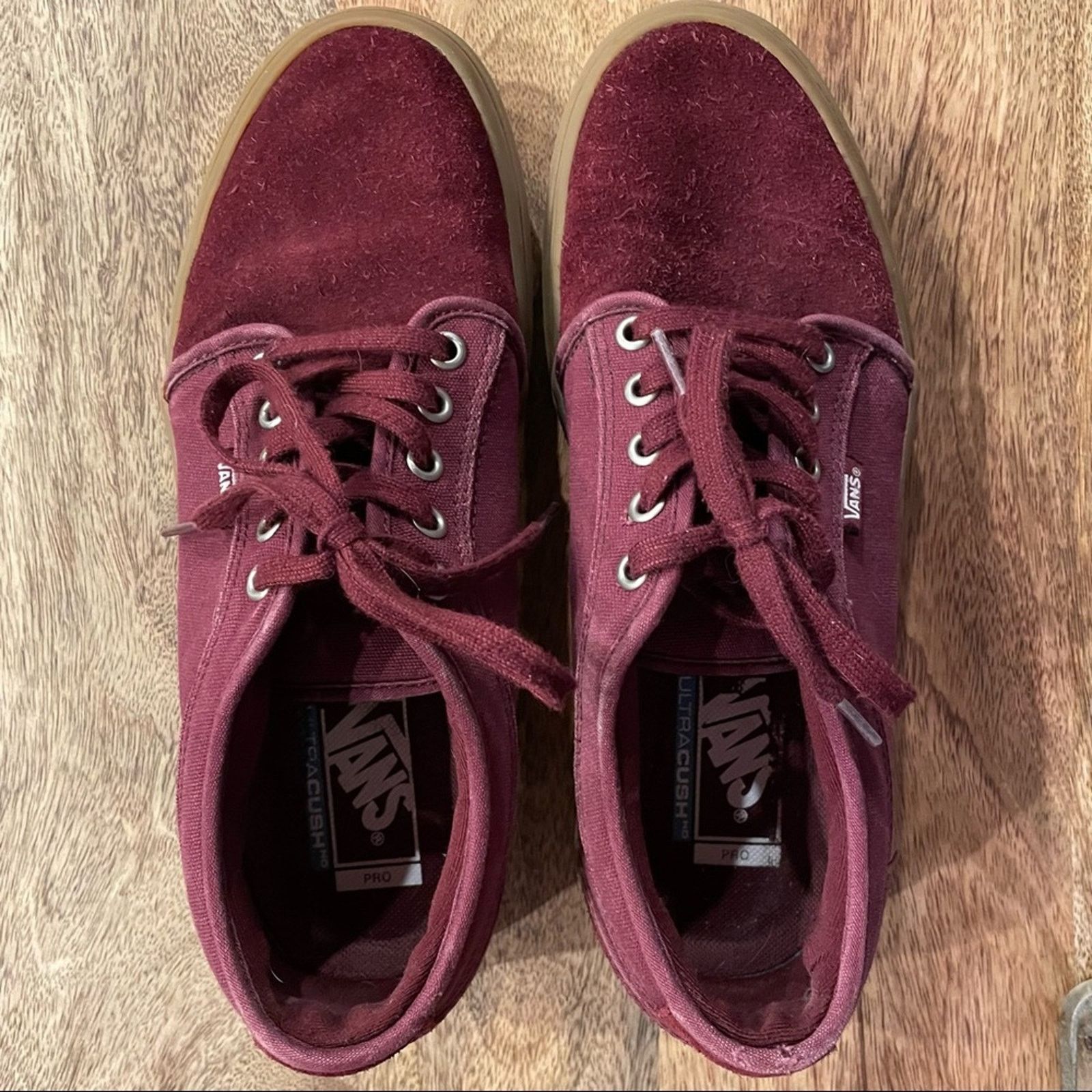 Vans Vans Chukka Low 8.5 Size US 8.5 / EU 41-42 - 2 Thumbnail