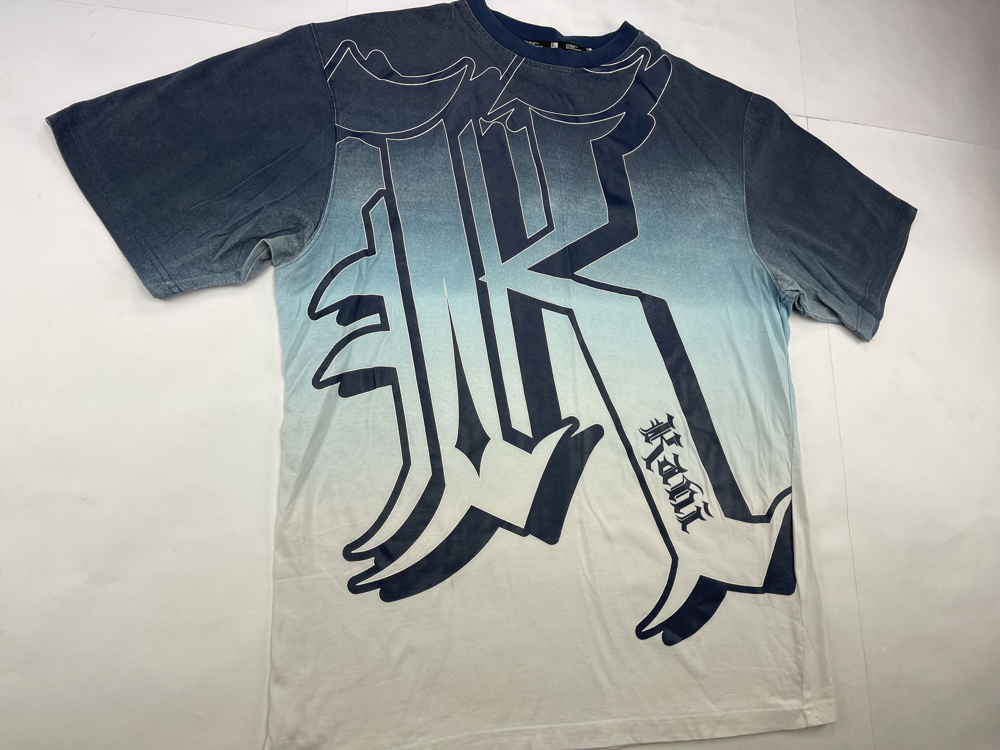 Karl Kani Karl Kani t-shirt, vintage 90s, 1990s hip hop, Y2K, size L Size US L / EU 52-54 / 3 - 2 Thumbnail