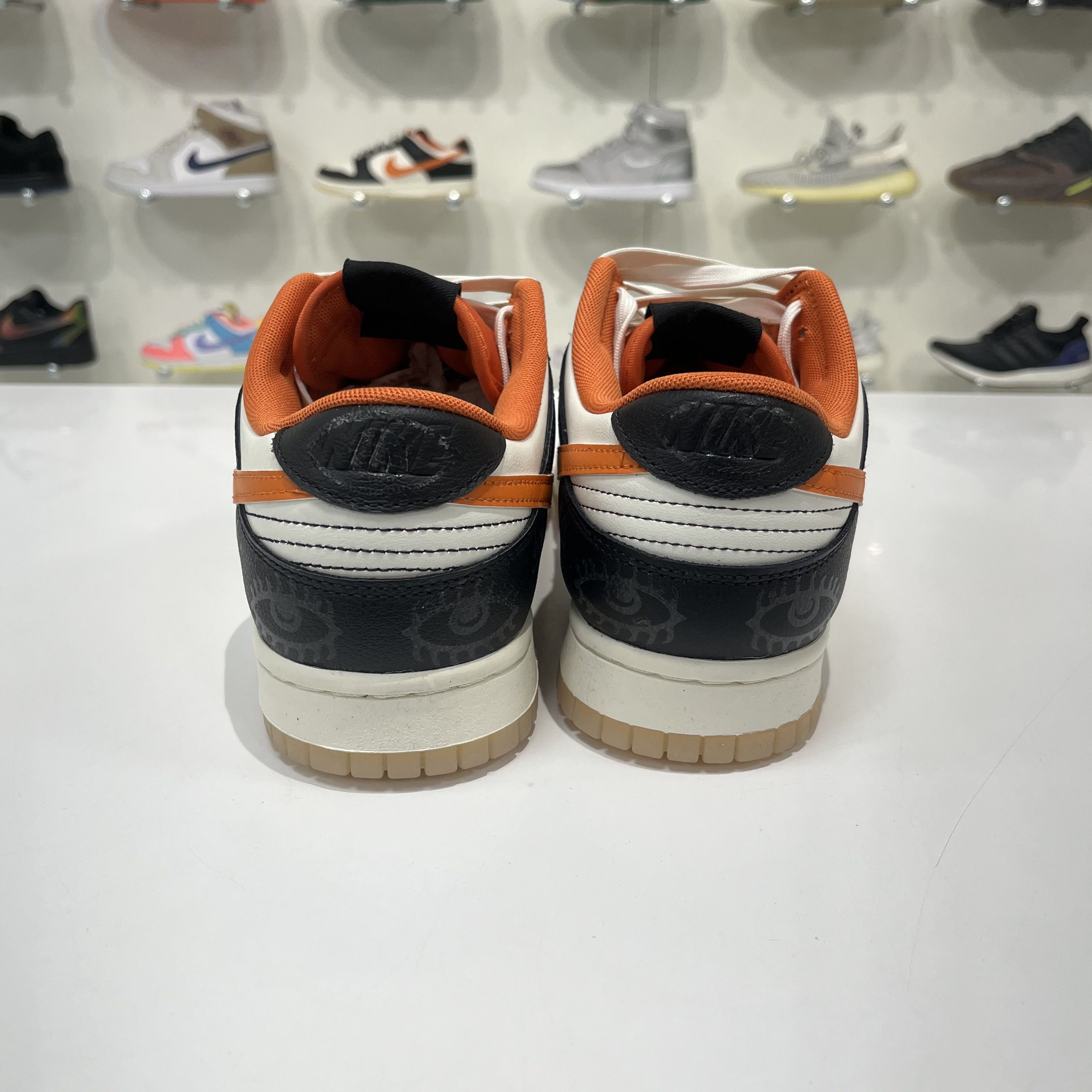 Nike Nike Dunk Low PRM Halloween 2021 Size US 10.5 / EU 43-44 - 3 Thumbnail