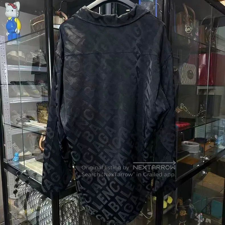 Balenciaga Balenciaga Full Logo Letter Silk Shirt Size XS / US 0-2 / IT 36-38 - 2 Thumbnail