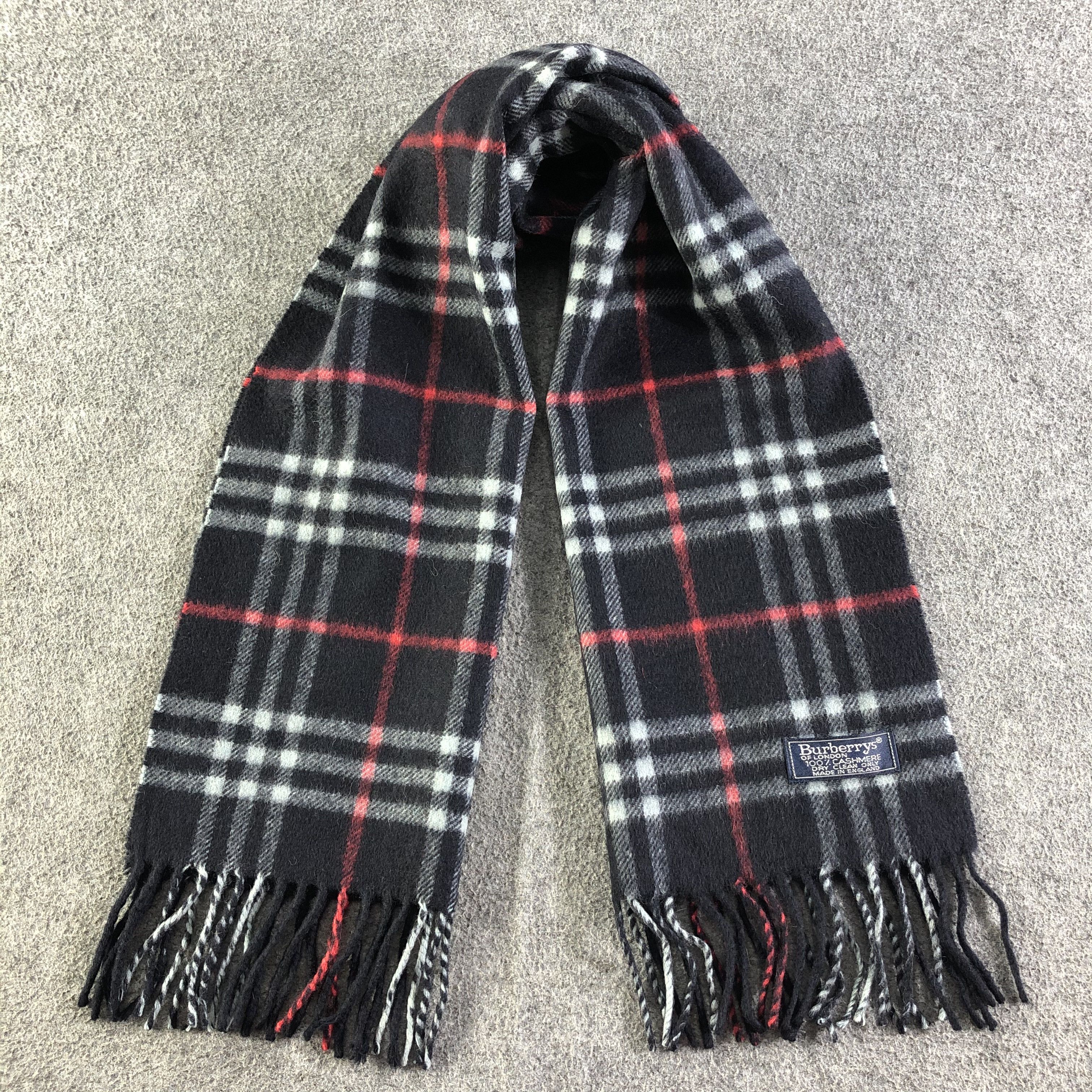 Burberry Burberry Cashmere Scarf / Muffler / Neckwear P614 Size ONE SIZE - 1 Thumbnail