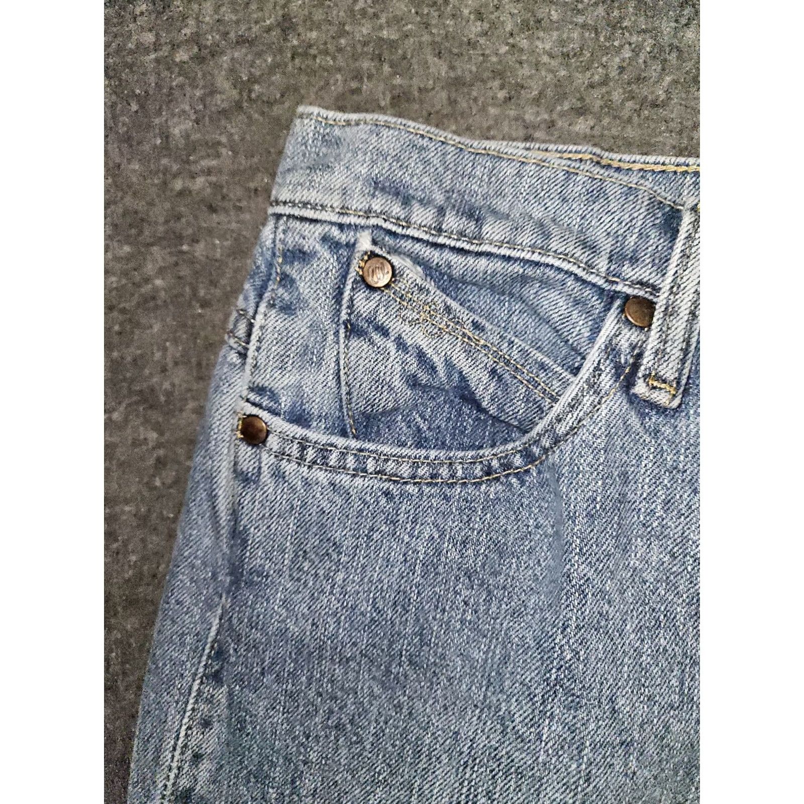 Wrangler VINTAGE Wrangler Cowgirl Cut Cash Jeans Women's 7/8x32 Bootcut Low Rise Western Denim Blue Regular Jeans Womens Boots Size 28" / US 6 / IT 42 - 7 Thumbnail