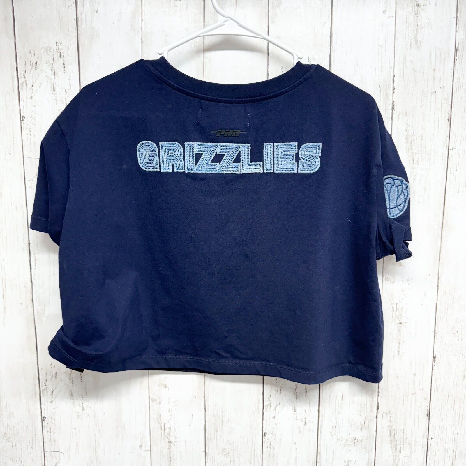 NBA NBA Memphis Grizzlies Pro Small Navy Jewels Boxy Cropped Tee Size S / US 4 / IT 40 - 4 Thumbnail
