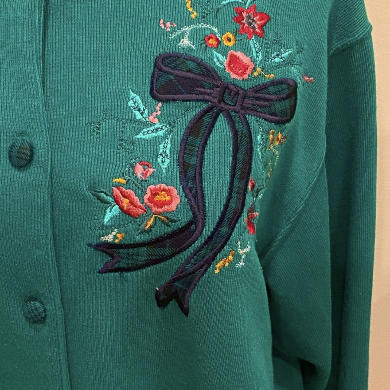 Vintage Vintage Green Holiday Cardigan Bow Plaid Floral L Size L / US 10 / IT 46 - 7 Thumbnail