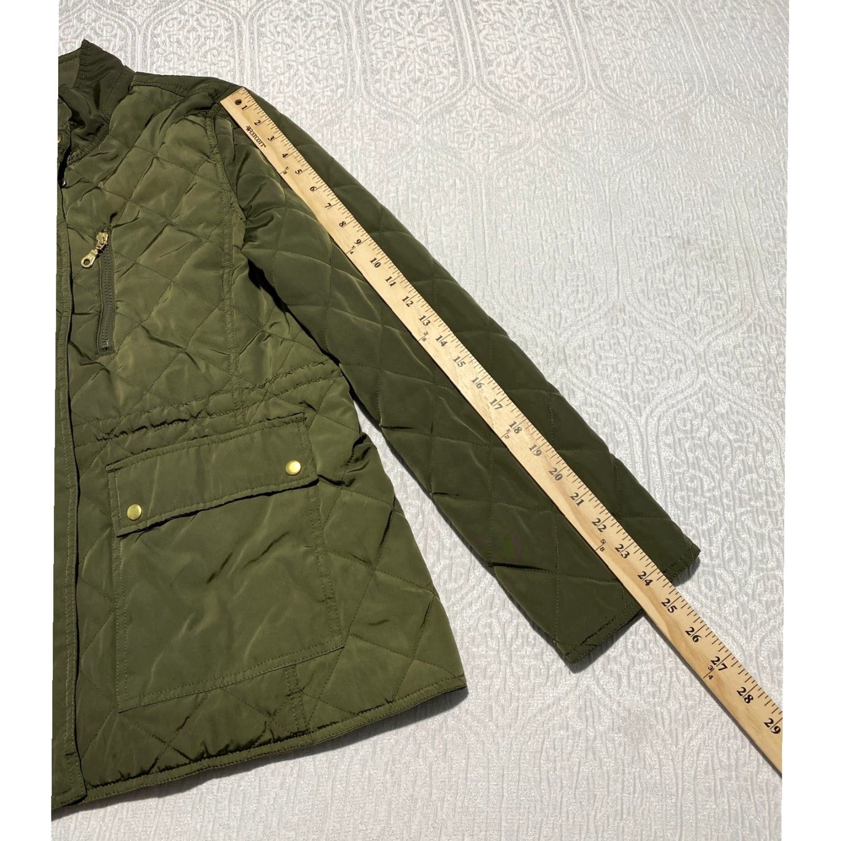 Old Navy Old Navy Quilted Jacket Women's Size L Olive Green Full Zip Pockets Size L / US 10 / IT 46 - 8 Thumbnail
