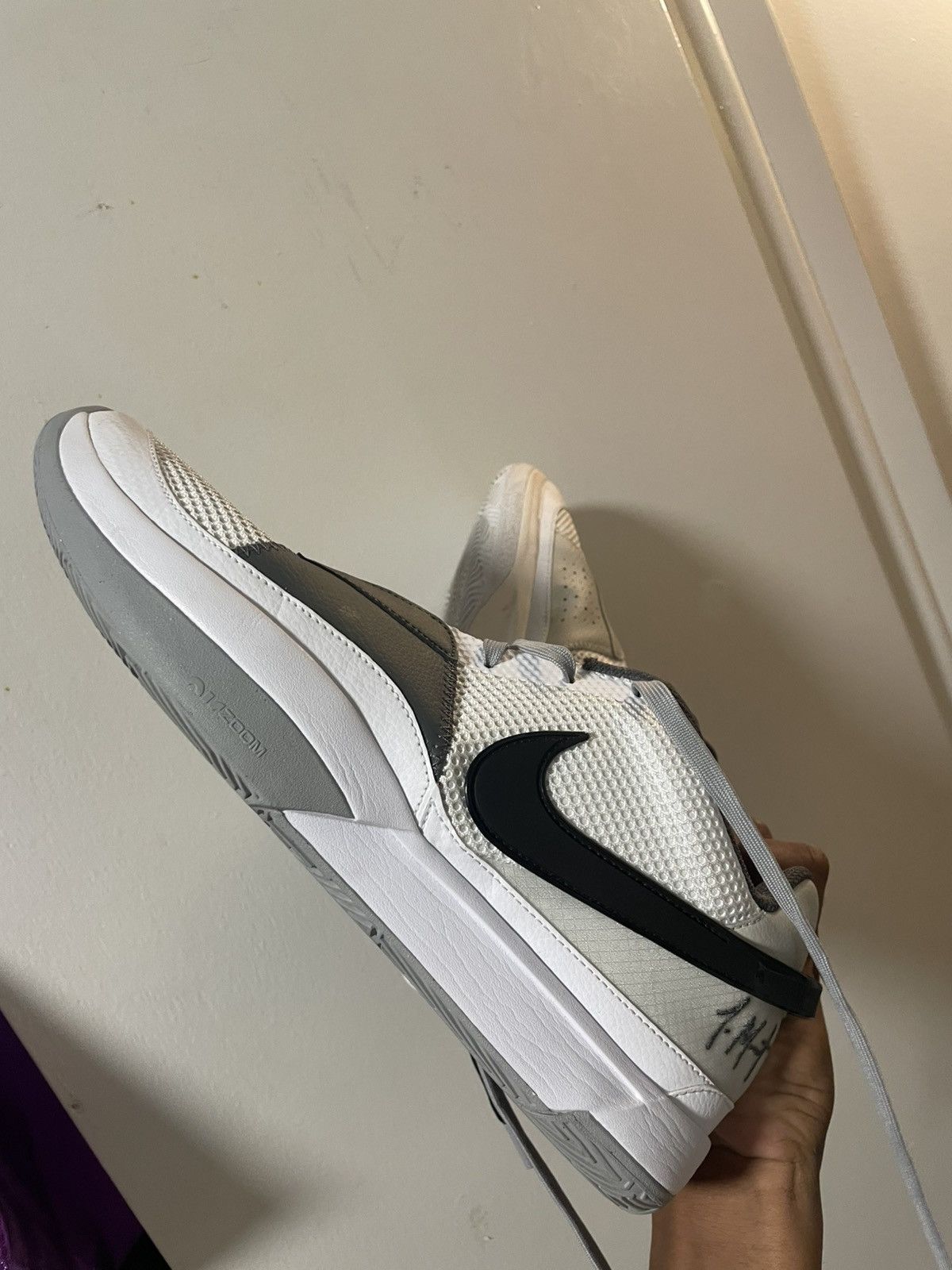 Nike Ja morants Size US 12.5 / EU 45-46 - 5 Thumbnail