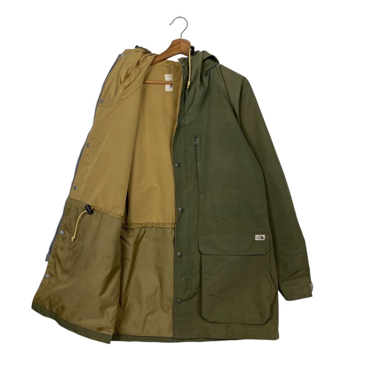 The North Face The North Face Nylon parka jacket Size US L / EU 52-54 / 3 - 10 Thumbnail