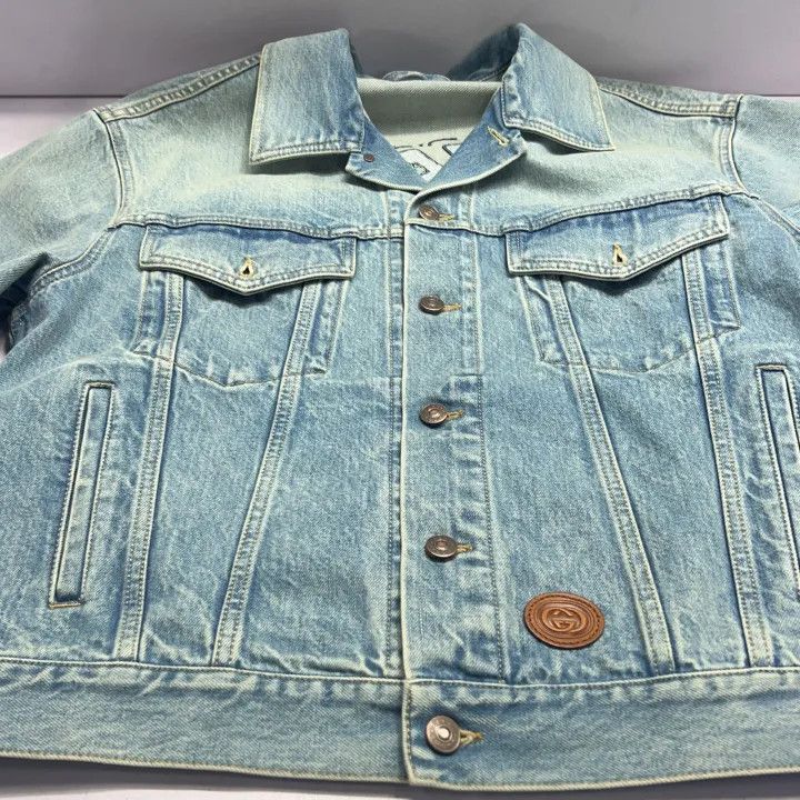 Gucci Gucci Gucci x Disney Donald Duck Embroidered Denim Jacket Size US S / EU 44-46 / 1 - 7 Thumbnail